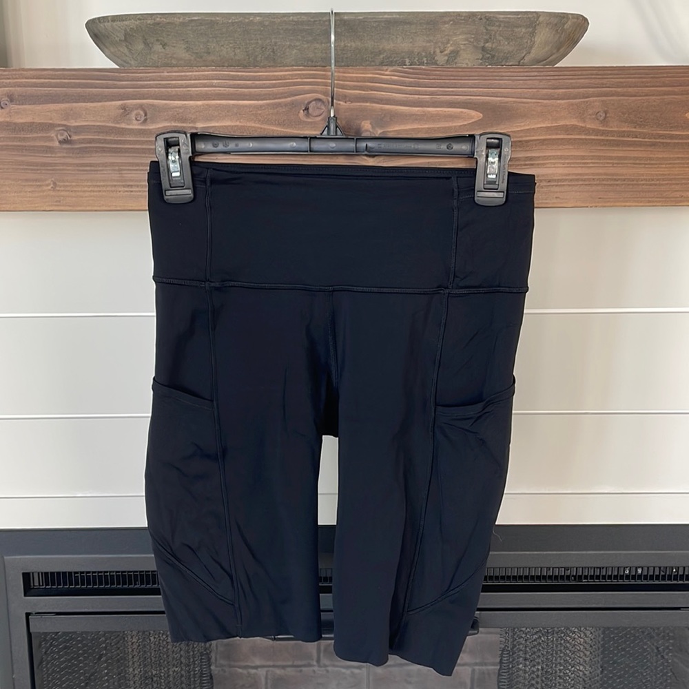 Lululemon Fast and Free Bike shorts 10” HR
